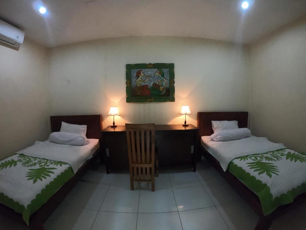 Honey Home Stay Canggu Exteriör bild