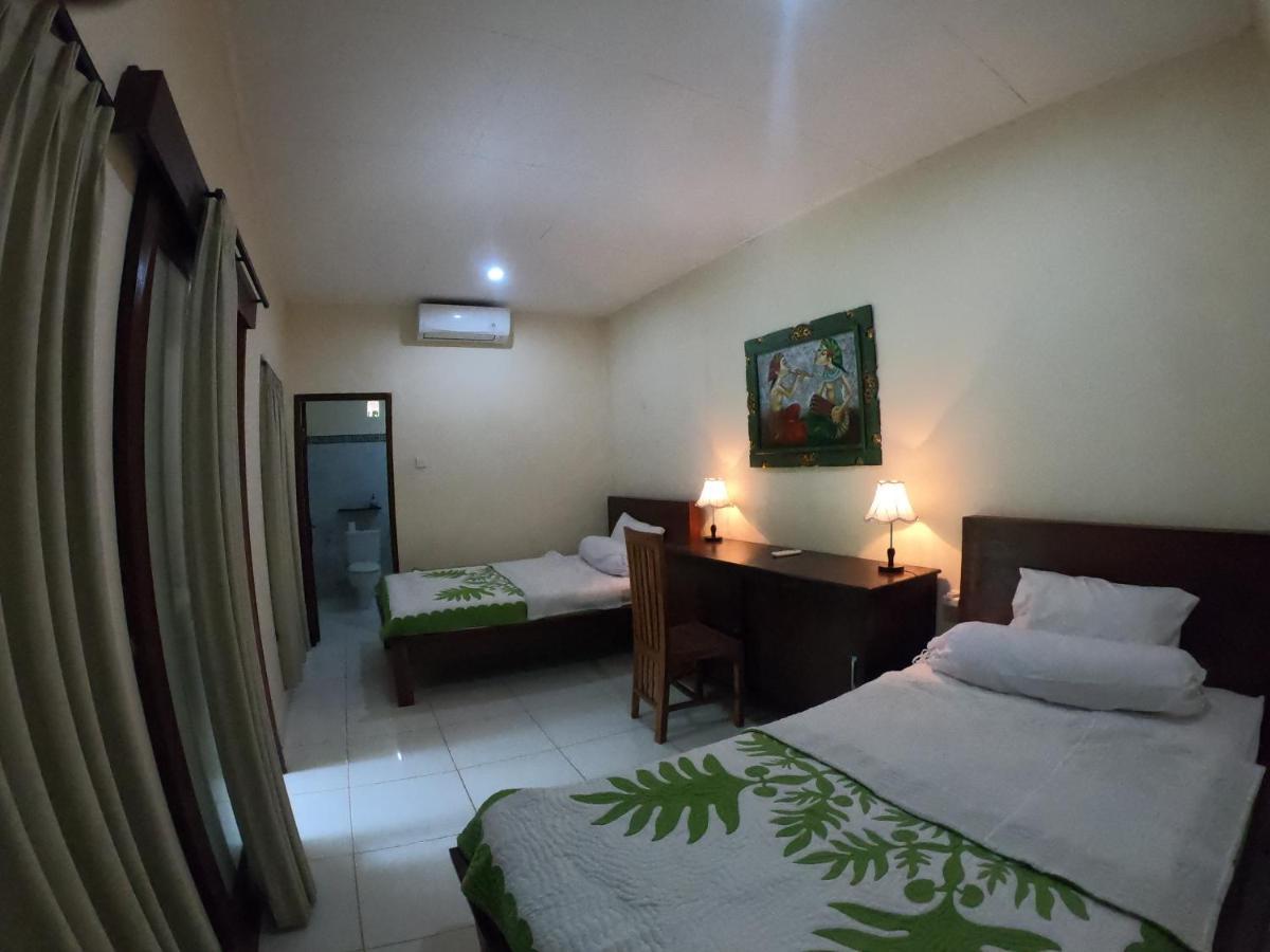 Honey Home Stay Canggu Exteriör bild