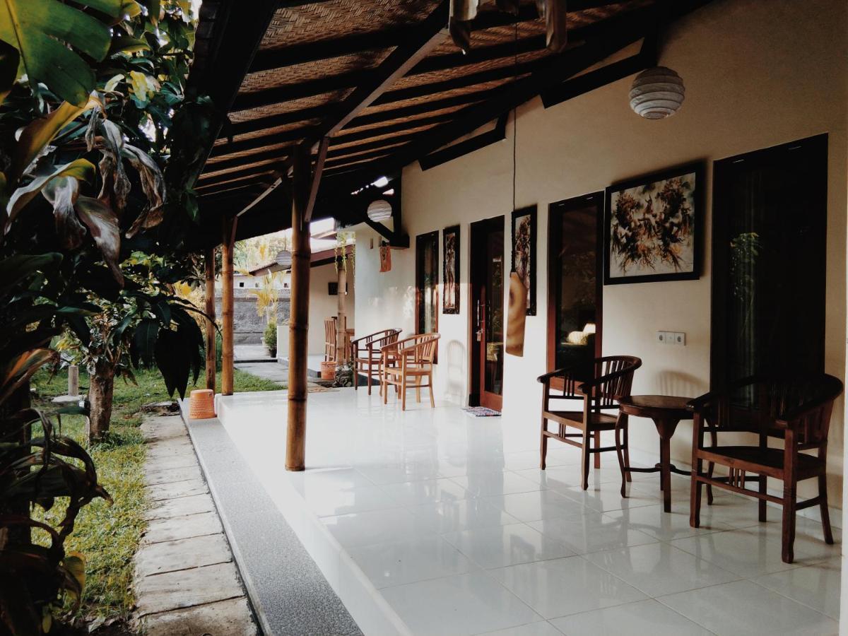 Honey Home Stay Canggu Exteriör bild